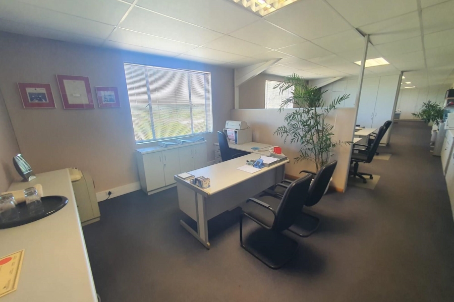 To Let commercial Property for Rent in Perseverance Industrial Eastern Cape